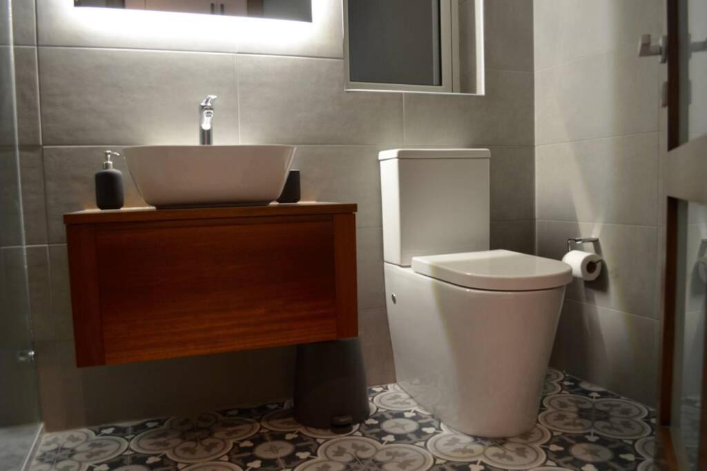 Sliema, Stylish 2 Bedroom Apartment With Parking Extérieur photo