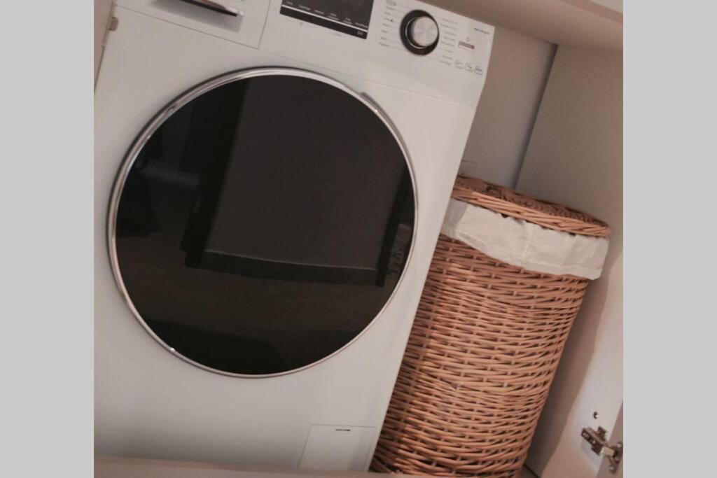 Sliema, Stylish 2 Bedroom Apartment With Parking Extérieur photo